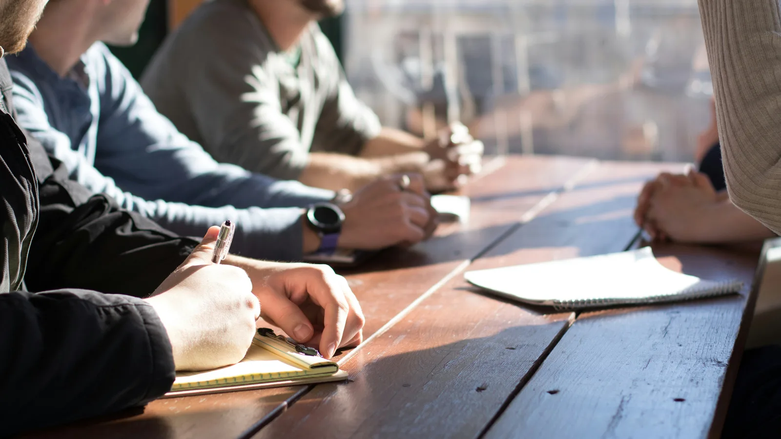 Deciding Between the Enrolled Agent and CPA Certifications